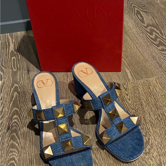 Valentino Blue Denim Heels with Gold Studs - Picture 2 of 6